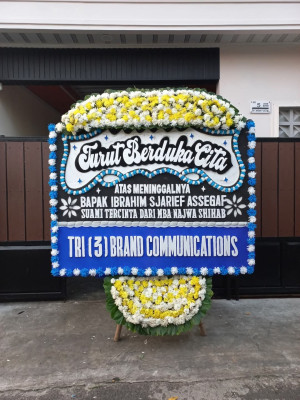 Papan Bunga Duka di Nambo